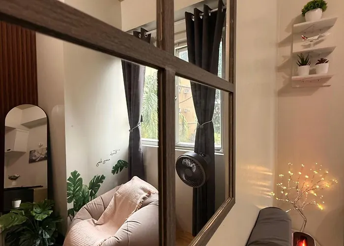 Aparthotel Hyde Away Staycation 4*